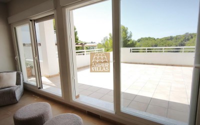 Precioso apartamento reformado integralmente con amplias terrazas.